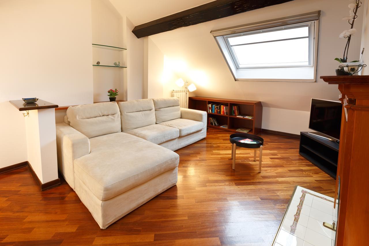 Olivia'S Nest In Downtown Lägenhet Milano Exteriör bild