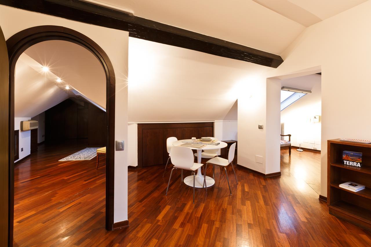 Olivia'S Nest In Downtown Lägenhet Milano Exteriör bild